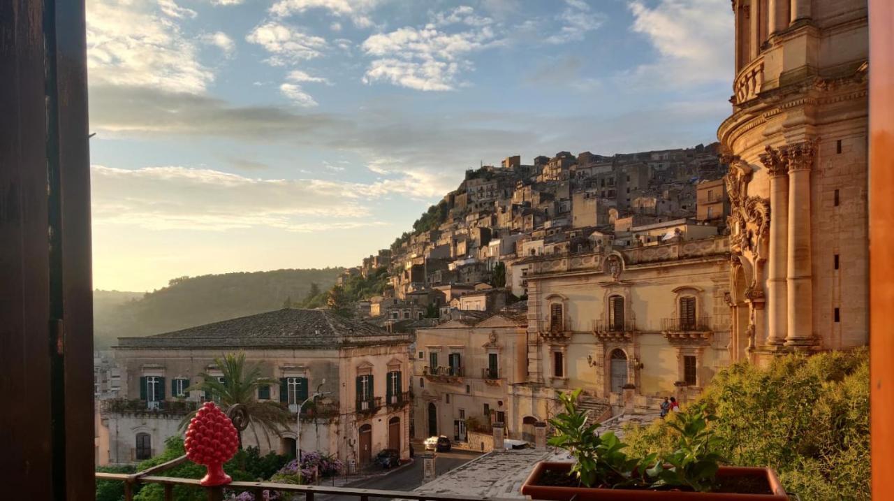 Le Stanze Del Cioccolato Bed & Breakfast Modica Dış mekan fotoğraf