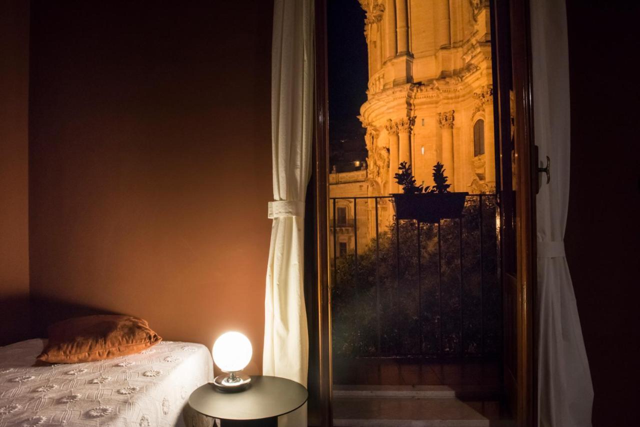 Le Stanze Del Cioccolato Bed & Breakfast Modica Dış mekan fotoğraf