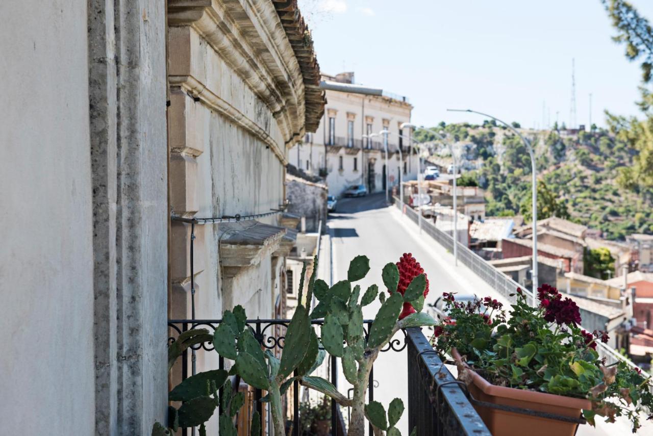 Le Stanze Del Cioccolato Bed & Breakfast Modica Dış mekan fotoğraf